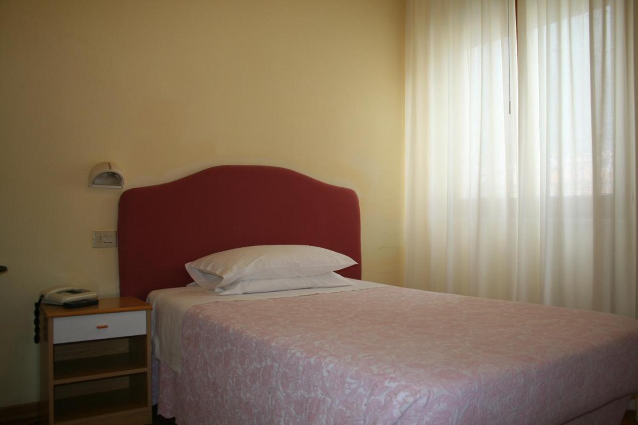 Hotel Risorgimento Chianciano Terme Quarto foto